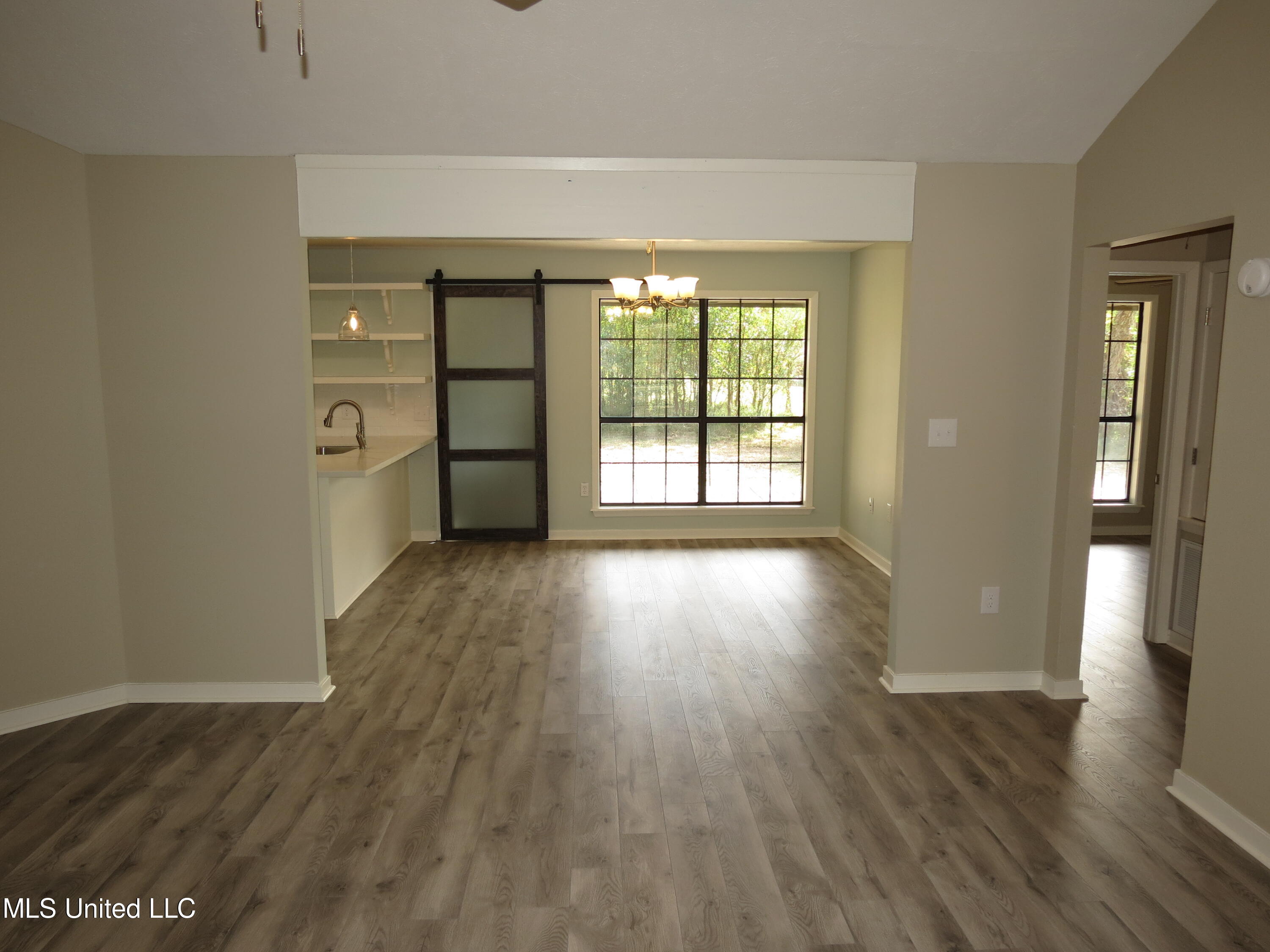 2549 South McRaven Road Jackson, MS 39209 - Photo 19 of 23 IMG_2308