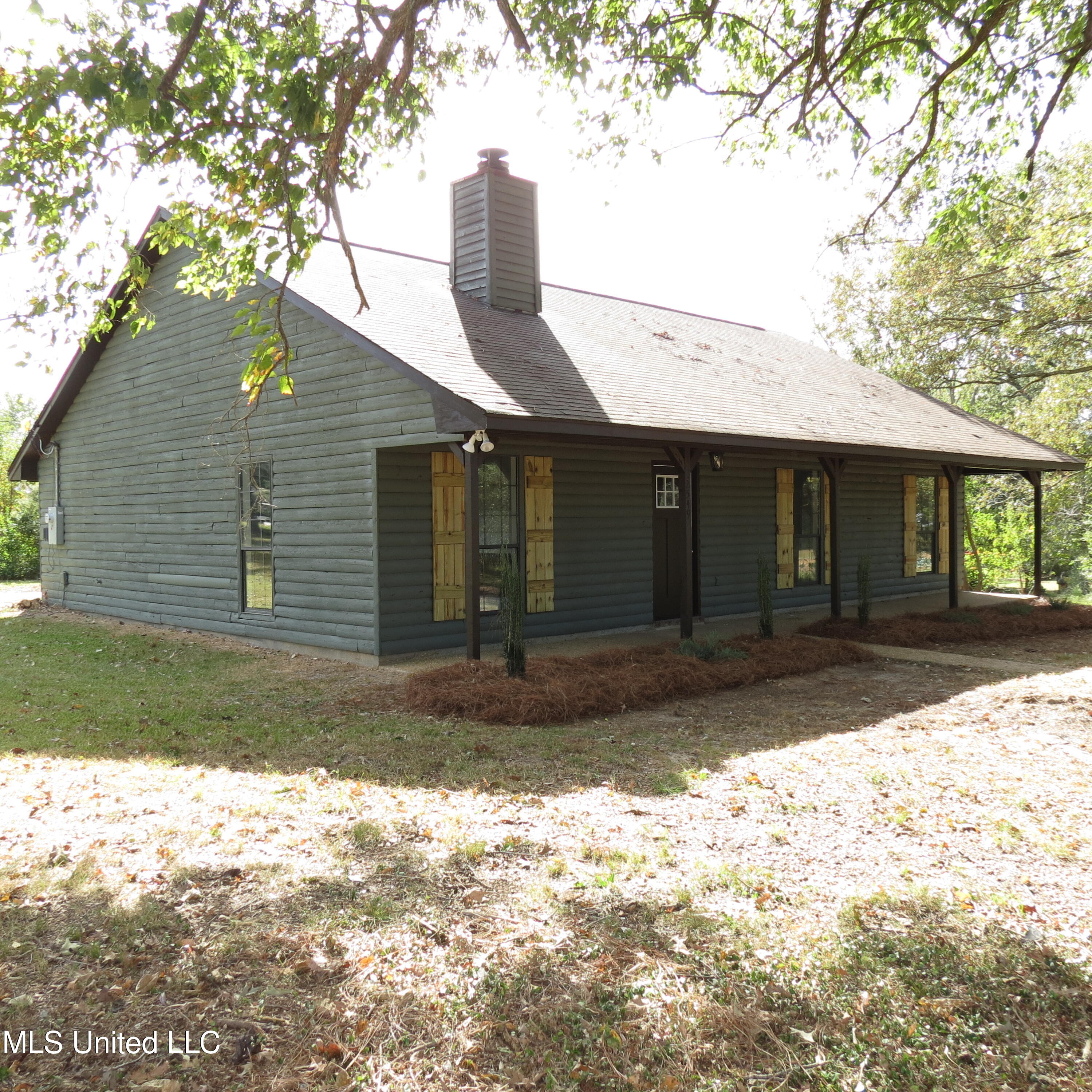 2549 South McRaven Road Jackson, MS 39209 - Photo 4 of 23 IMG_2228