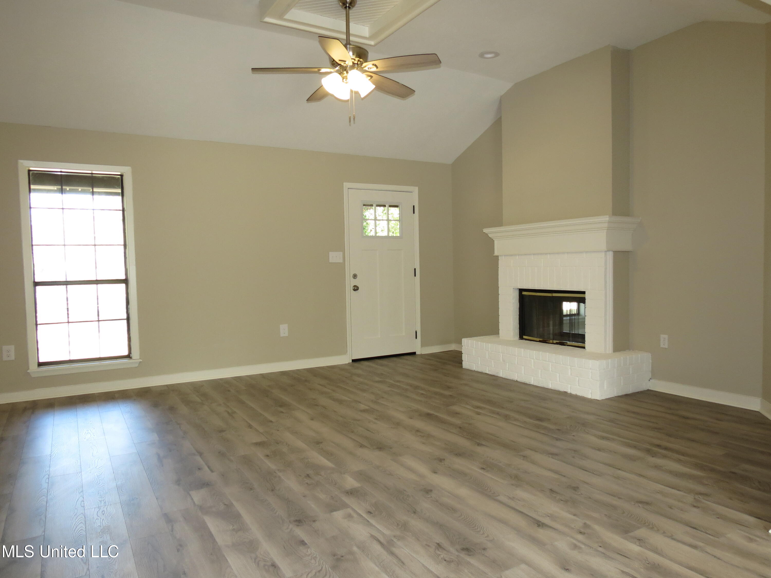 2549 South McRaven Road Jackson, MS 39209 - Photo 9 of 23 IMG_2280