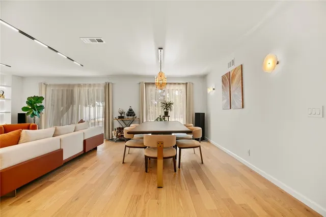 $1,379,000 | 26144 Kenrose Circle, Calabasas, CA 91302