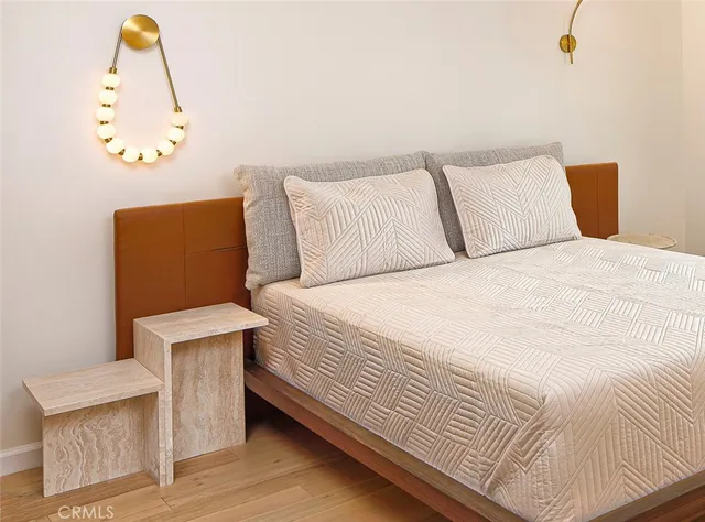 $1,379,000 | 26144 Kenrose Circle, Calabasas, CA 91302