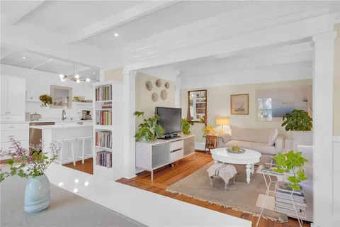 $999,000 | 21 2nd Street, Barrington, RI 02806