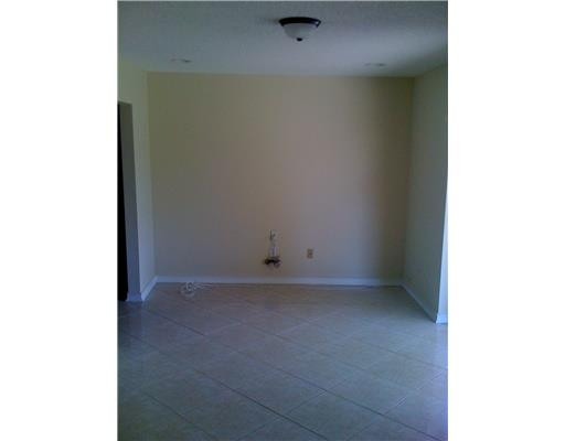 8912 Southwest 18th Road Boca Raton, FL 33433 - Photo 4 of 12 Den/Family/Great Room