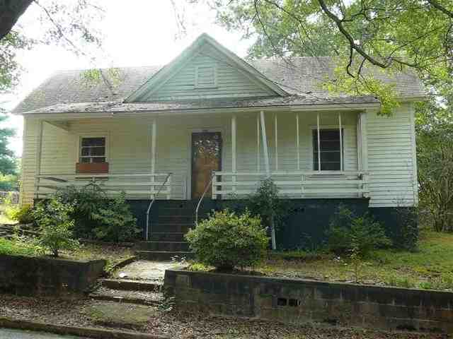 201 Boston Street Anderson, SC 29625 - Photo 1 of 7 Gallery Image 1