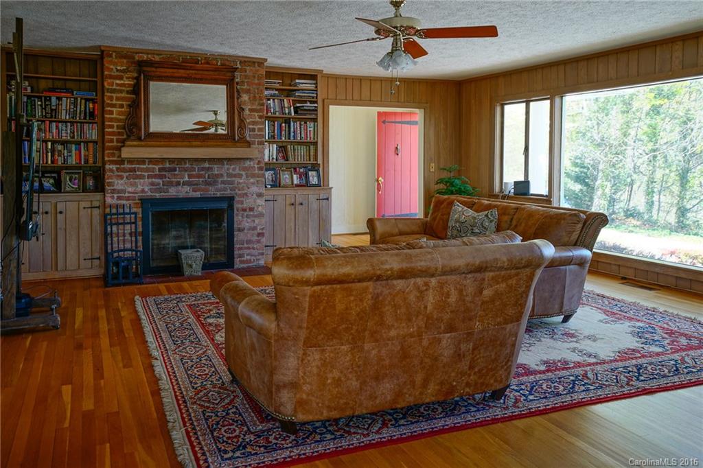 2889 Hogback Mountain Road Tryon, NC 28782 - Photo 4 of 22 Gallery Image 4