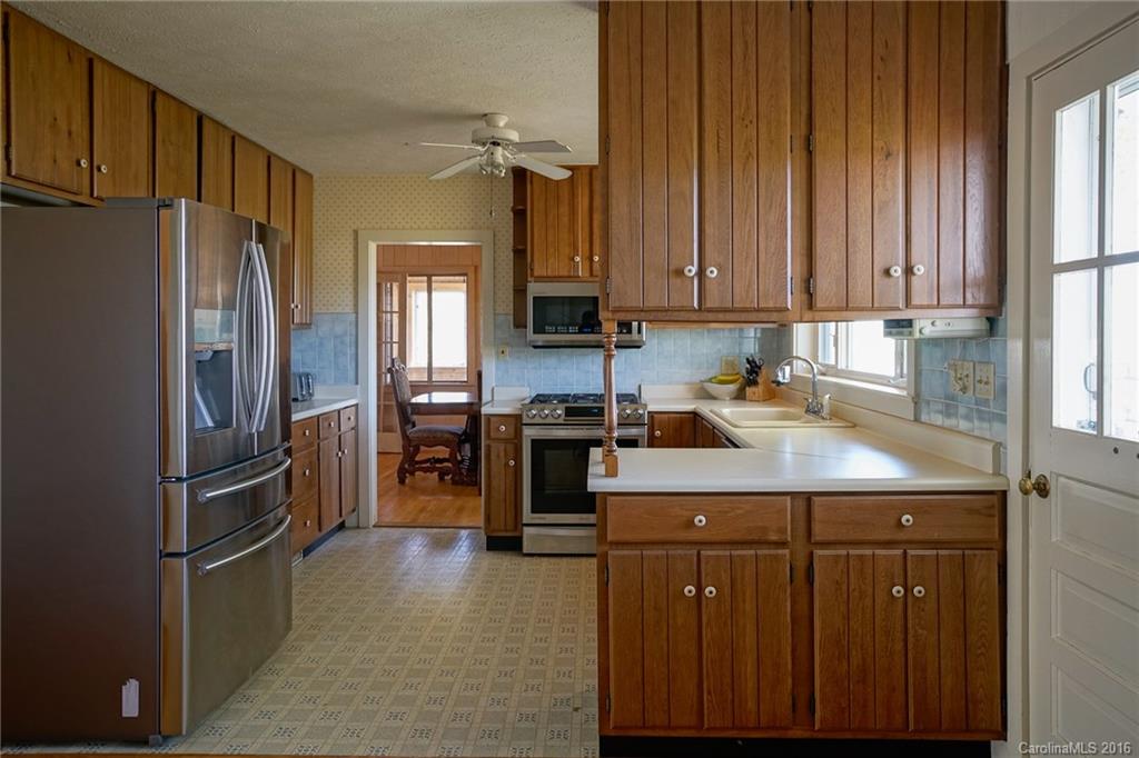 2889 Hogback Mountain Road Tryon, NC 28782 - Photo 8 of 22 Gallery Image 8