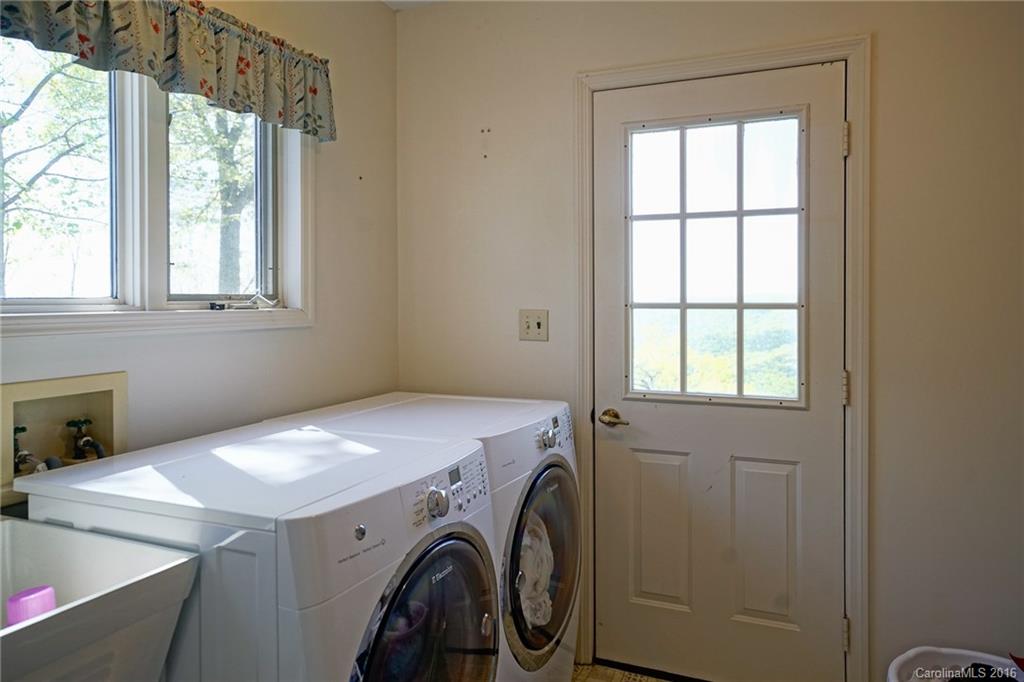 2889 Hogback Mountain Road Tryon, NC 28782 - Photo 10 of 22 Gallery Image 10