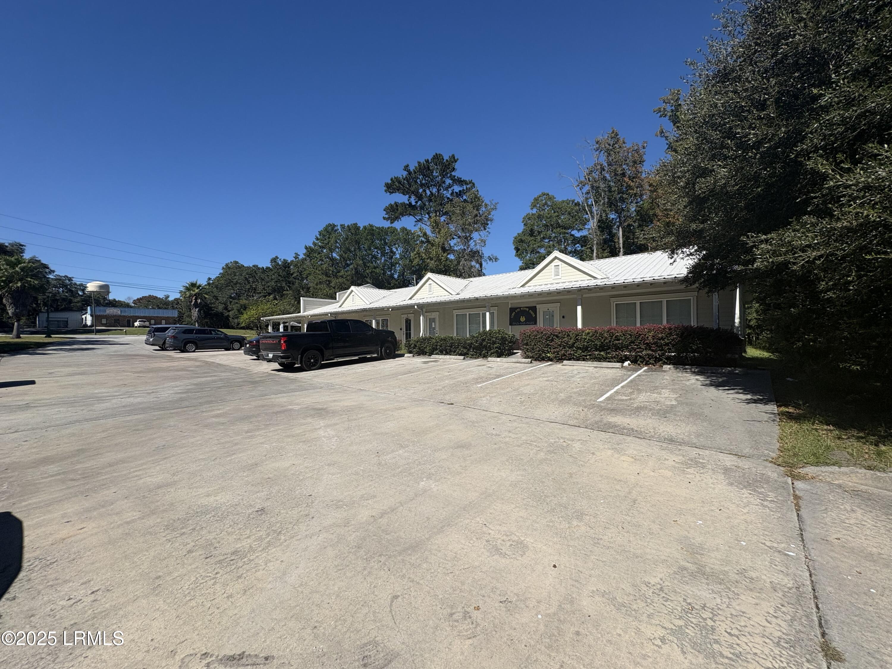 11382 North Jacob Smart Boulevard, Unit D Ridgeland, SC 29936 - Photo 9 of 9 IMG_0129