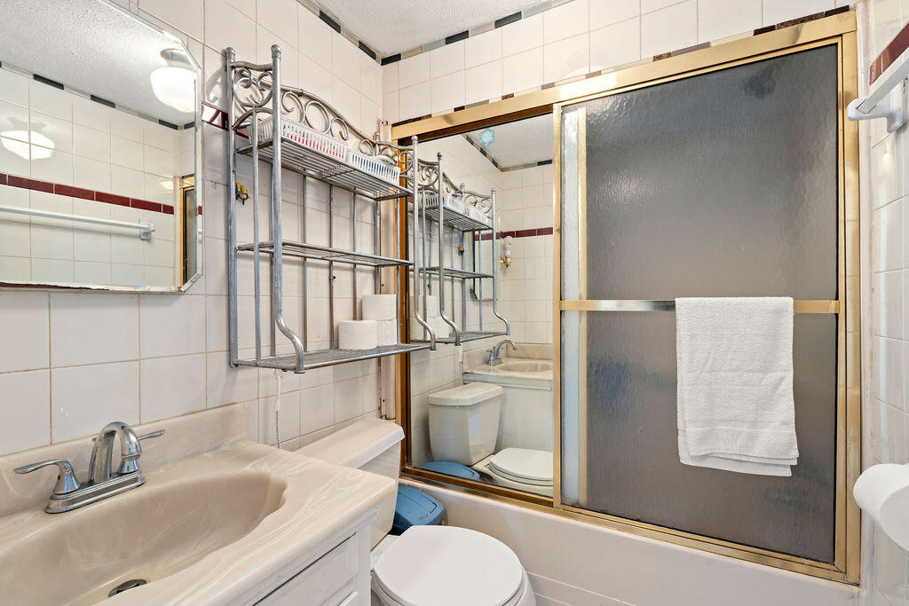 27 Grove Street Springvale, ME 04083 - Photo 14 of 37 DSC09412