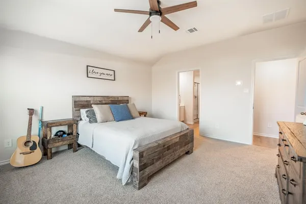 $2,300 | 232 Vitex Drive, Royse City, TX 75189