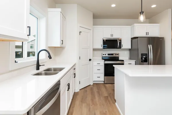 $382,690 | 1600 5th Avenue Northeast, Dilworth, MN 56529