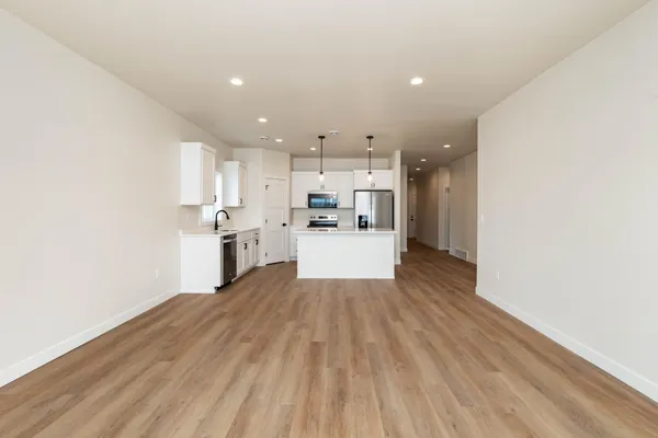 $382,690 | 1600 5th Avenue Northeast, Dilworth, MN 56529