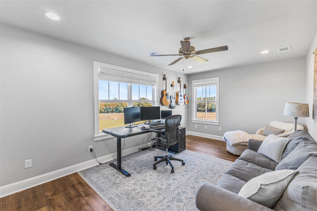 1694 Henry Prairie Road Franklin, TX 77856 - Photo 29 of 40