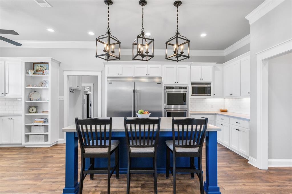 1694 Henry Prairie Road Franklin, TX 77856 - Photo 3 of 40