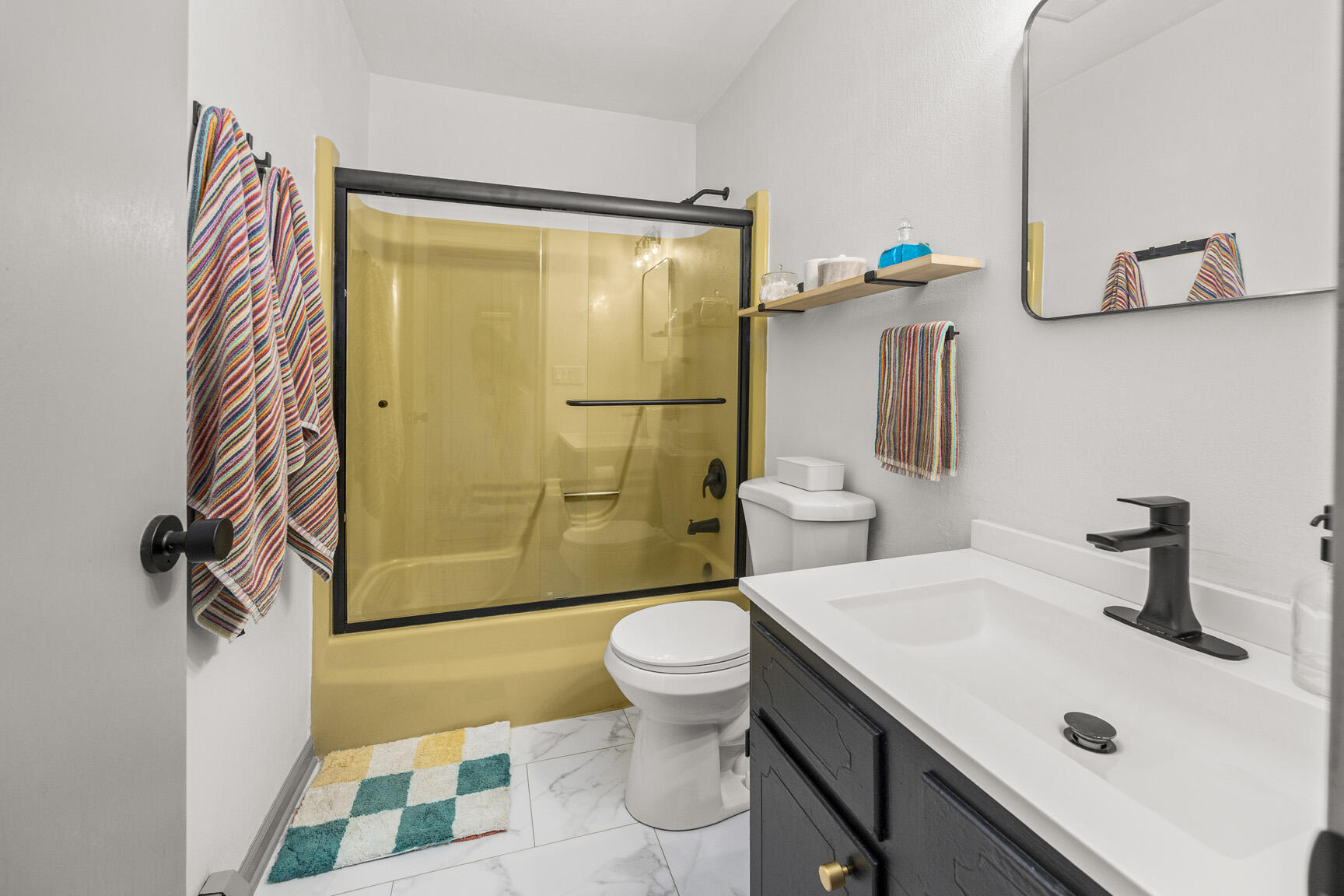 11957 West Appleton Avenue, Unit 9 Milwaukee, WI 53224 - Photo 33 of 52 Main Bathroom