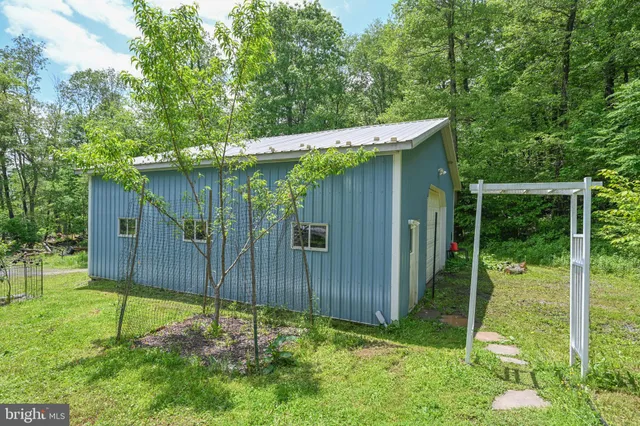 $355,000 | 590 Bearfoot Road, Accident, MD 21520