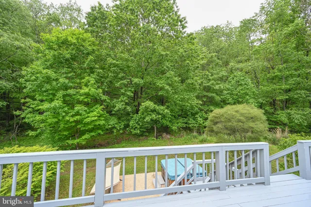 $355,000 | 590 Bearfoot Road, Accident, MD 21520