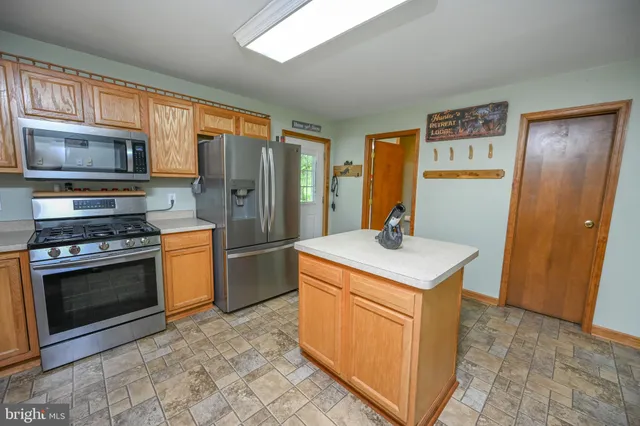 $355,000 | 590 Bearfoot Road, Accident, MD 21520