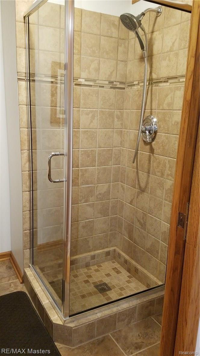 13285 Rosedale Boulevard Carleton, MI 48117 - Photo 22 of 60 20170804_095305.jpg