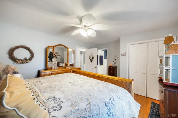$329,900 | 3105 Horseshoe Road, Appomattox, VA 24522