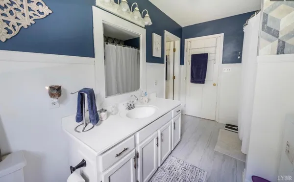 $329,900 | 3105 Horseshoe Road, Appomattox, VA 24522