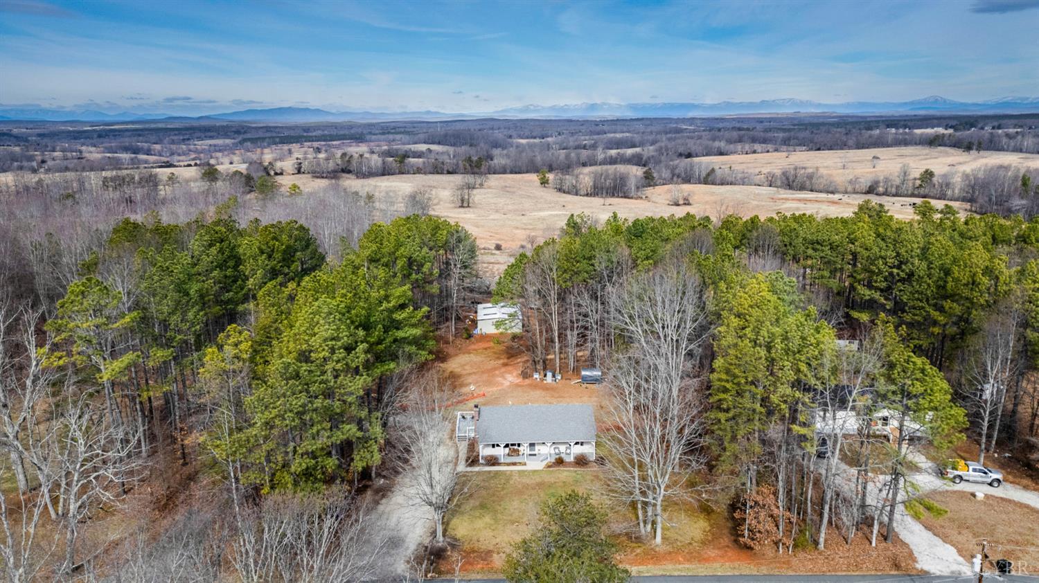 3105 Horseshoe Road Appomattox, VA 24522 - Photo 29 of 59 a view of a bunch of plants and trees