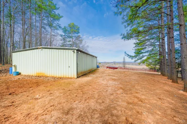 $329,900 | 3105 Horseshoe Road, Appomattox, VA 24522