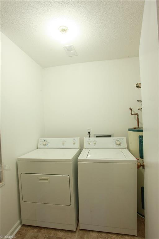 5611 Hornaday Road Greensboro, NC 27409 - Photo 8 of 15