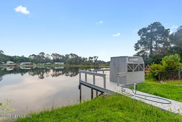 $280,000 | 100 Mangels Drive, Interlachen, FL 32148