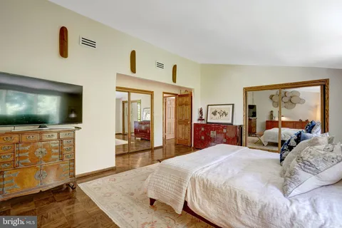 $1,750,000 | 1927 Marthas Road, Alexandria, VA 22307