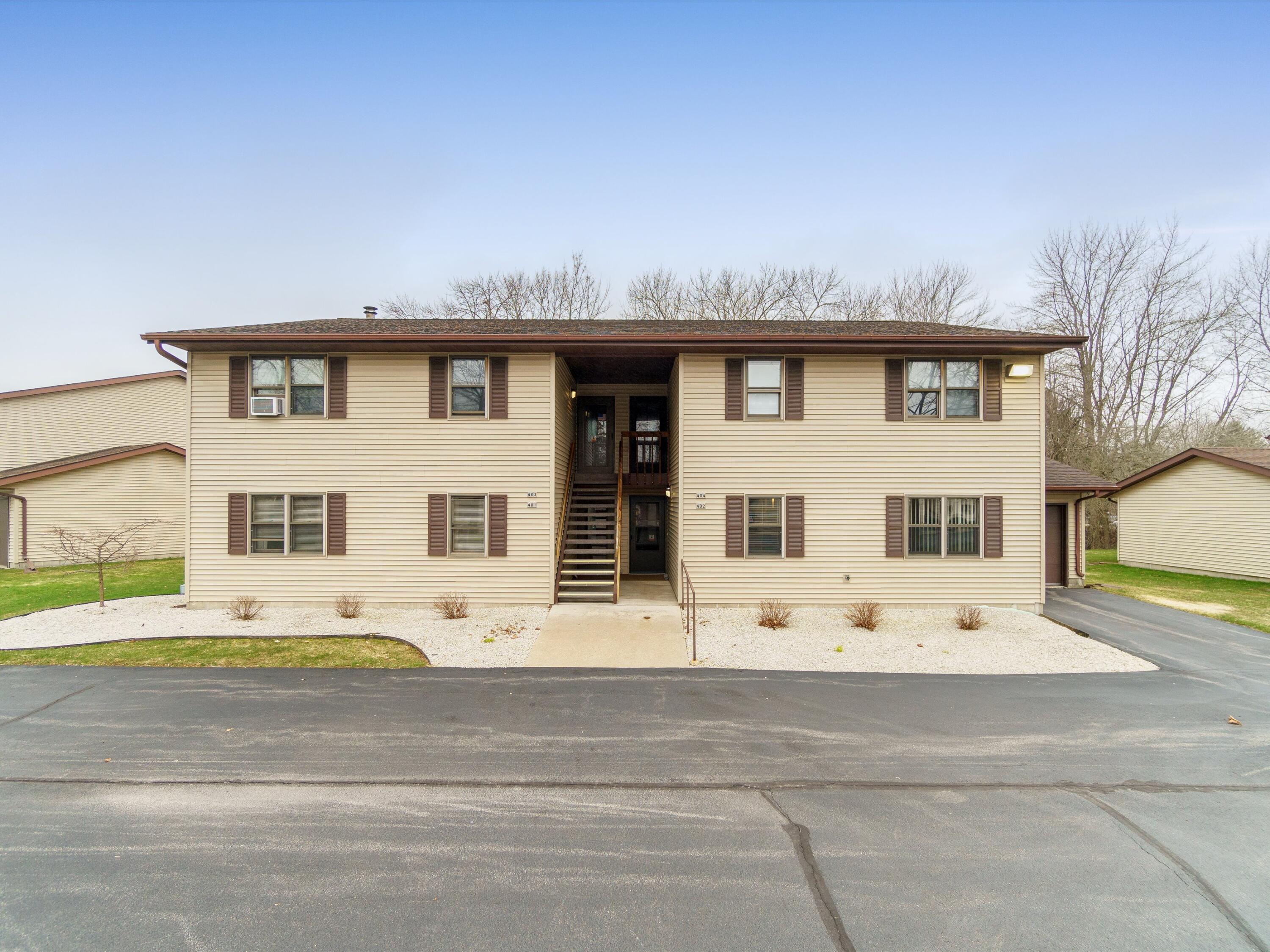 910 East Cedar Avenue, Unit 403 Manitowoc, WI 54220 - Photo 1 of 1 Outside