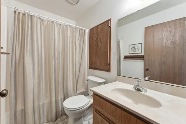 $99,000 | 910 East Cedar Avenue, Unit 403, Manitowoc, WI 54220