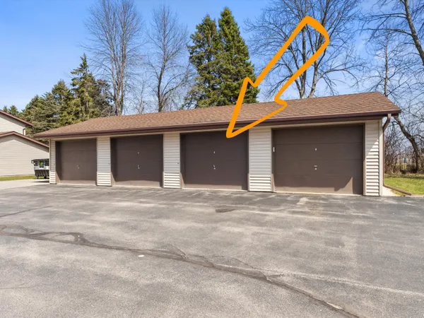 $99,000 | 910 East Cedar Avenue, Unit 403, Manitowoc, WI 54220