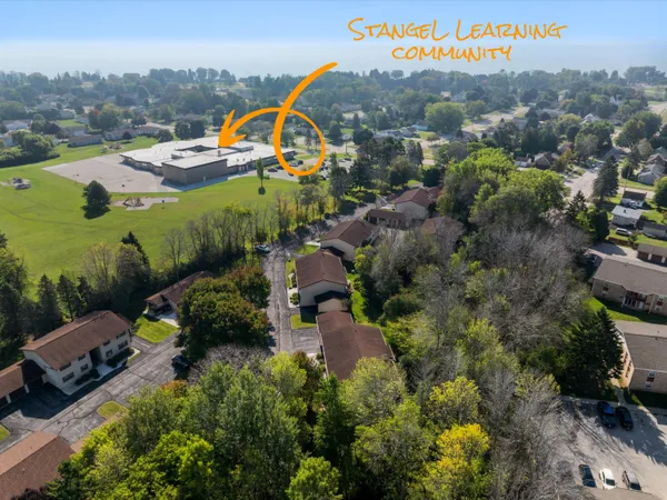 $99,000 | 910 East Cedar Avenue, Unit 403, Manitowoc, WI 54220