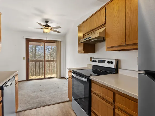 $99,000 | 910 East Cedar Avenue, Unit 403, Manitowoc, WI 54220