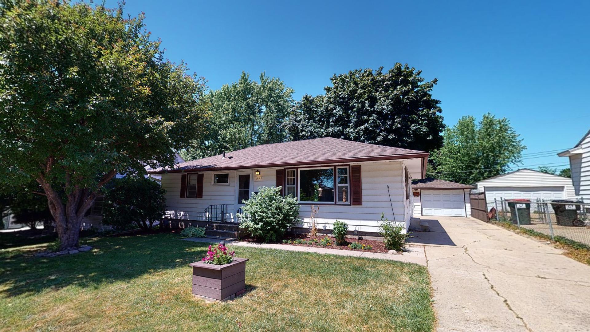 1823 17th Street Northwest Rochester, MN 55901 - Photo 1 of 1