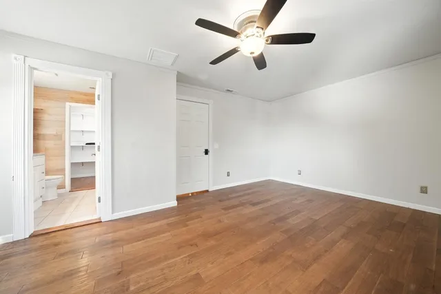 a view of a storage & utility room