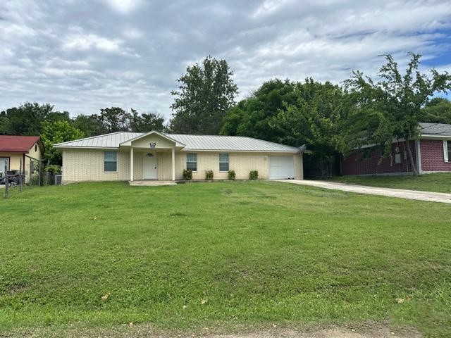105 6th Street Ingram, TX 78025 - Photo 1 of 16