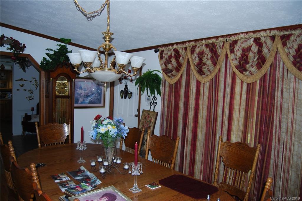 90 Solomon Road Leicester, NC 28748 - Photo 11 of 21 Gallery Image 11