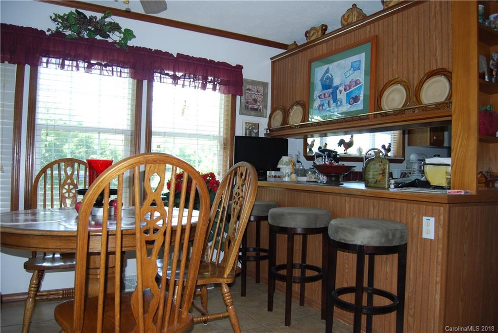 90 Solomon Road Leicester, NC 28748 - Photo 17 of 21 Gallery Image 17