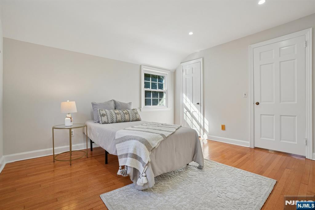 12 Meadowbrook Road Short Hills, NJ 07078 - Photo 26 of 39