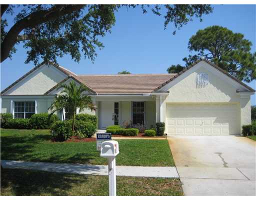 3865 Sabal Lakes Road Delray Beach, FL 33445 - Photo 1 of 12 Primary Photo
