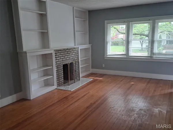 $139,900 | 401 South Clark Avenue, St. Louis, MO 63135