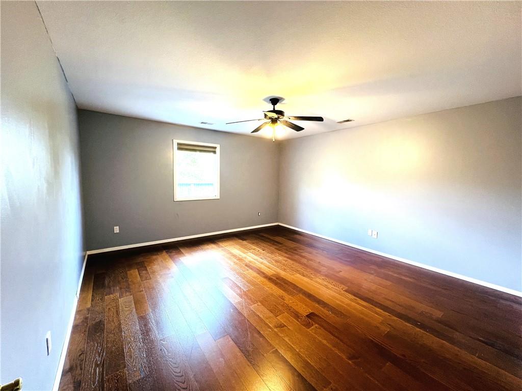 380 Oak St Extension Pulaski, PA 16143 - Photo 11 of 20