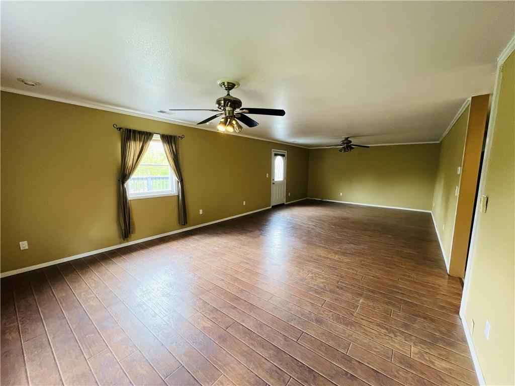 380 Oak St Extension Pulaski, PA 16143 - Photo 8 of 20