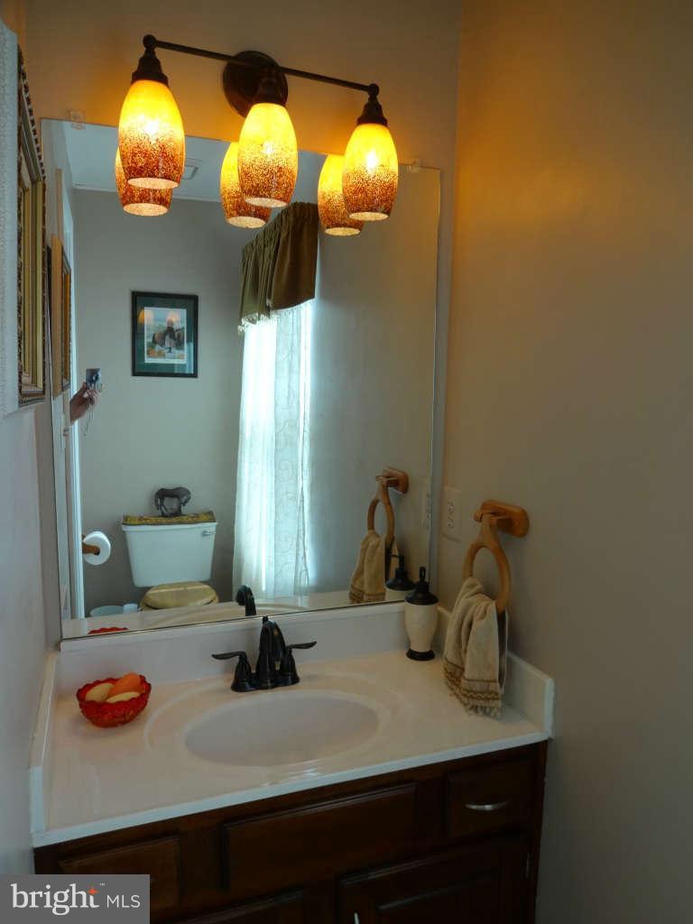 43549 Blacksmith Square Ashburn, VA 20147 - Photo 19 of 30 Bedroom