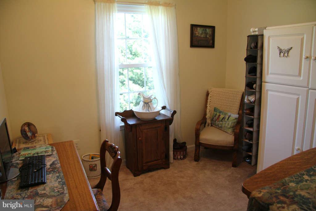 43549 Blacksmith Square Ashburn, VA 20147 - Photo 23 of 30 Bedroom