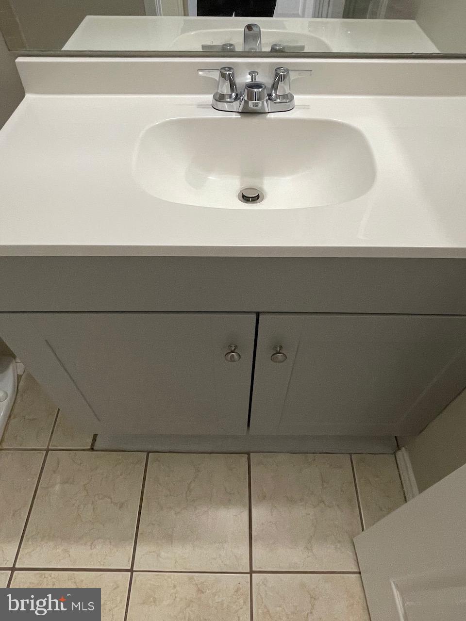 20979 Timber Ridge Terrace, Unit 203 Ashburn, VA 20147 - Photo 22 of 36 Gallery Image 22