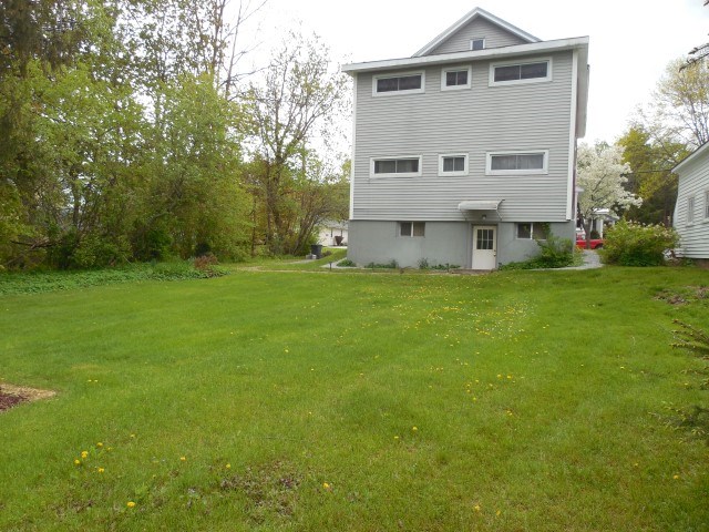 28 Lafayette Street Rutland, VT 05701 - Photo 32 of 35