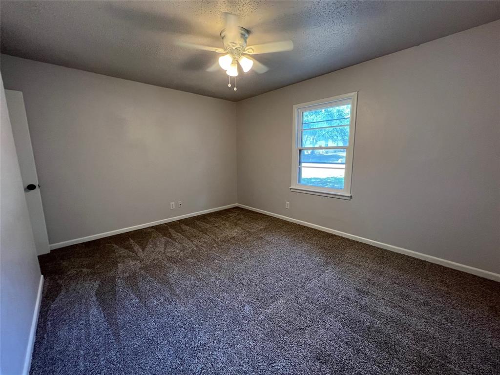 213 Wanda Way Hurst, TX 76053 - Photo 21 of 29